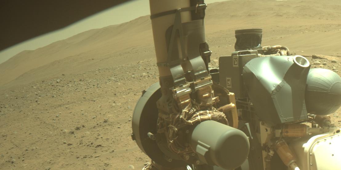 MarsMissionImgs's tweet image. #PerseveranceRover image taken on #Sol893 at 12:22:42.318 PM with #FrontHazcam #Mars #NASA #Space