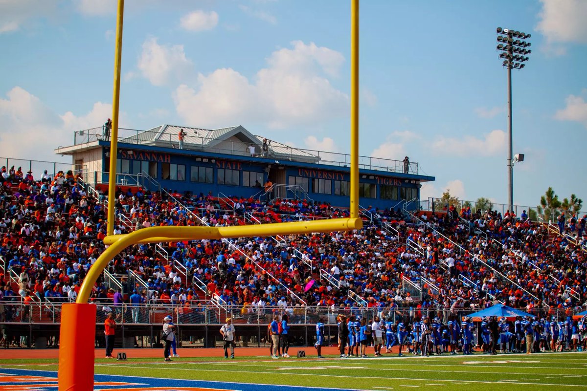 bernhardt_simon's tweet image. Blessed to have received an offer from Savannah State University!!