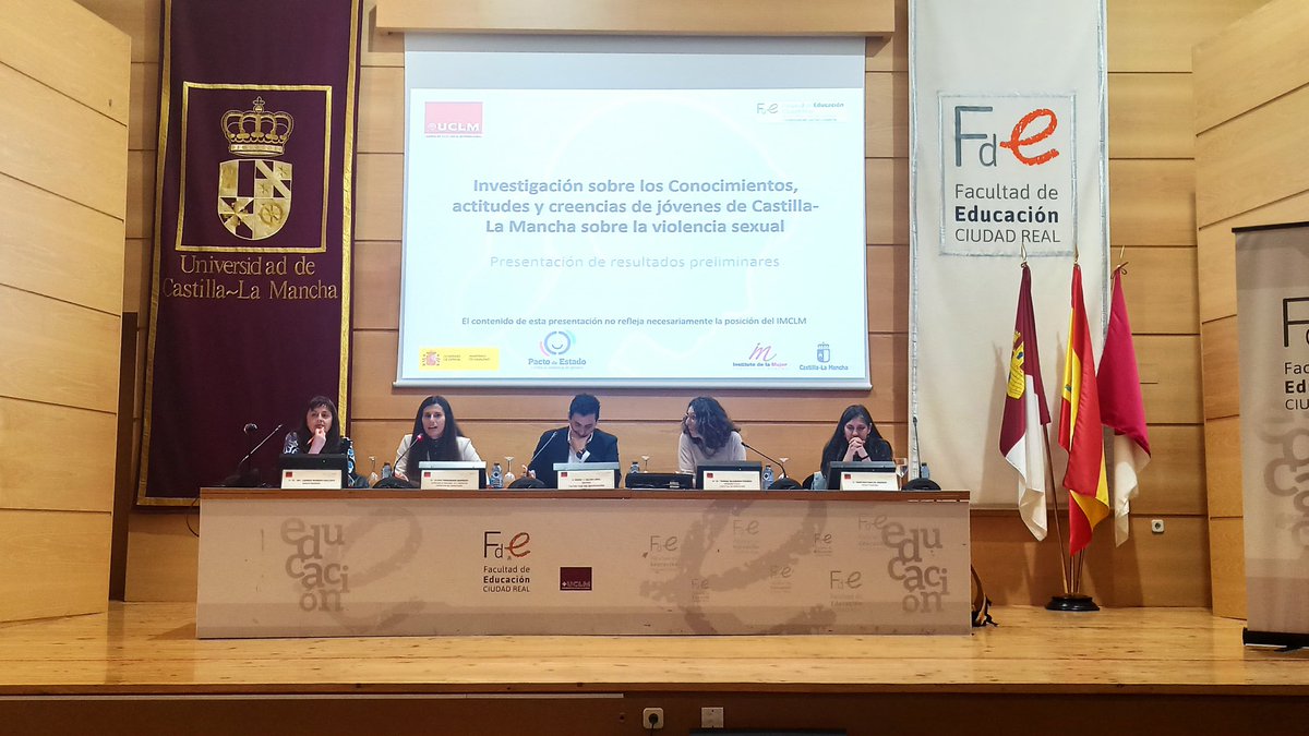 Facultad de Educación de Ciudad Real (UCLM) (@fedcr_oficial) on Twitter photo “Un lugar para ser libres e iguales”🌈
Hoy, Día Internacional de las Familias, hemos celebrado una jornada de sensibilización para reafirmar nuestro compromiso con la igualdad, la inclusión y el respeto a la diversidad. <a href="/uclm_es/">Universidad de Castilla-La Mancha</a> “Un lugar para ser libres e iguales”🌈
Hoy, Día Internacional de las Familias, hemos celebrado una jornada de sensibilización para reafirmar nuestro compromiso con la igualdad, la inclusión y el respeto a la diversidad. <a href="/uclm_es/">Universidad de Castilla-La Mancha</a>