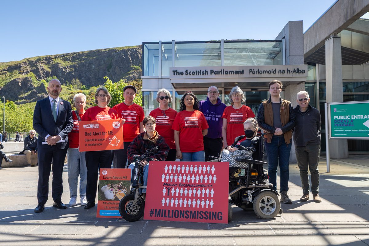meactionscot's tweet photo. This year, #MillionsMissing Scotland raised a red alert for ME 🚨
Our @ScotParl rally put pressure on @scotgov to set out how they'll make pledged funding for ME specialist support a reality.
19 MSPs joined us & 6 addressed the crowd. Listed in thread ⬇️
📸 credit: Noel Fenech https://t.co/a15G0fB5Vu