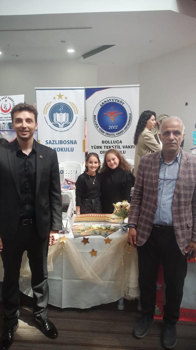BollucaTUTEVOrtaokulu (@bollucatutevoo) on Twitter photo Geleceğin yazarları projesi ilçe fuarı kapsamında sergide yer alan okulumuzun hazırlamış olduğu dergi oldukça beğeni topladı.Emeği geçen proje sorumlusu öğretmenimize ve öğrencilerimize teşekkür ediyoruz.<a href="/ARNAVUTKOYMEM/">Arnavutköy İlçe Millî Eğitim Müdürlüğü</a> Geleceğin yazarları projesi ilçe fuarı kapsamında sergide yer alan okulumuzun hazırlamış olduğu dergi oldukça beğeni topladı.Emeği geçen proje sorumlusu öğretmenimize ve öğrencilerimize teşekkür ediyoruz.<a href="/ARNAVUTKOYMEM/">Arnavutköy İlçe Millî Eğitim Müdürlüğü</a>