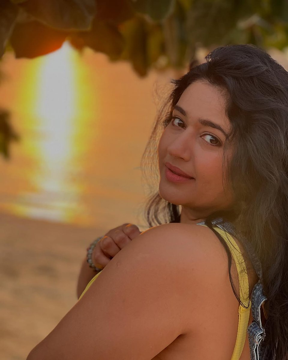 PoonamBajwa555's tweet photo. #PoonamBajwa https://t.co/4npTXpUf3c