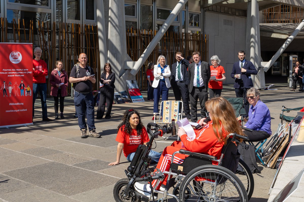 meactionscot's tweet photo. This year, #MillionsMissing Scotland raised a red alert for ME 🚨
Our @ScotParl rally put pressure on @scotgov to set out how they'll make pledged funding for ME specialist support a reality.
19 MSPs joined us & 6 addressed the crowd. Listed in thread ⬇️
📸 credit: Noel Fenech https://t.co/a15G0fB5Vu