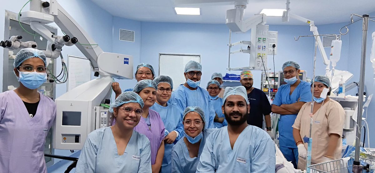 AiimsKalyani's tweet photo. Congratulations to Department of Opthalmology for conducting the first corneal transplant surgery at @AiimsKalyani. It was team effort with huge support from Anatomy, Anaesthesia, Microbiology and Transport team.. https://t.co/MLH3pkI5Qg