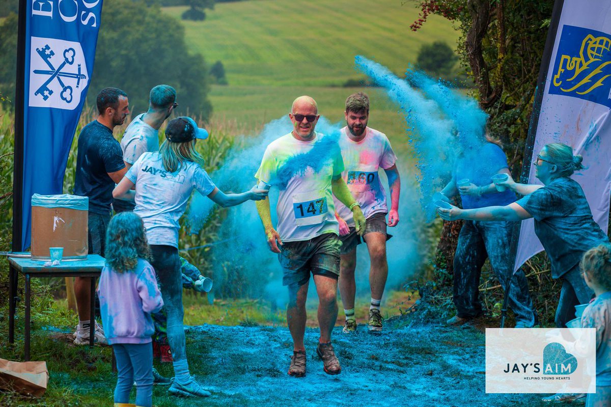 Jays_AIM's tweet photo. 💥FLASH SALE💥 

💥15% OFF on Sat &amp; Sun💥

Choice of 1.5K or 3K course with 5 colour stations on each course.

This weekend only:

👉🏼 Child Tickets just £6.80 (over 4’s)
👉🏼 Adult Tickets £8.50

🏅Finishers medal and plenty of colour for everyone!

Link in thread.. 

#jaysaim https://t.co/AV6uFPArYZ