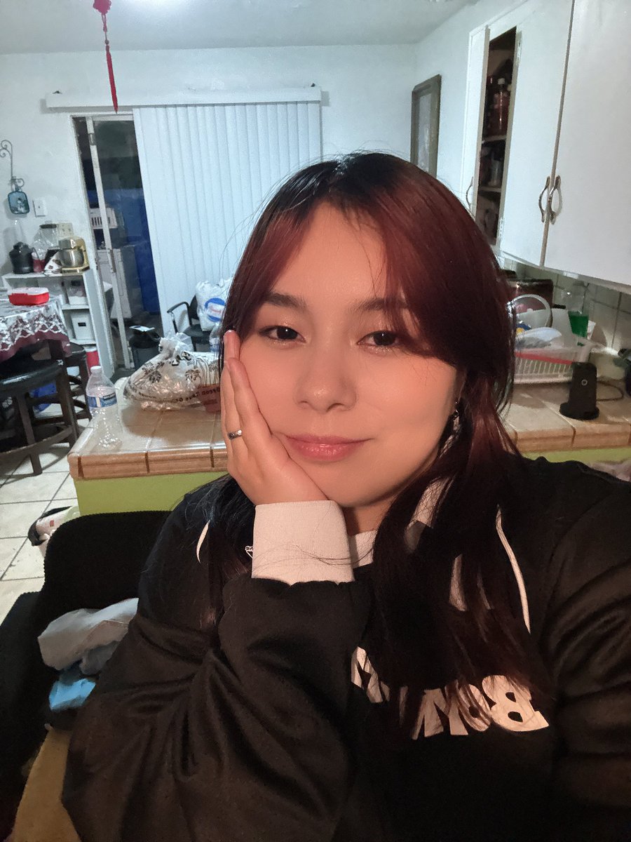 skzscameron's tweet photo. can u tell he makes me the happiest girl in the world :3 https://t.co/K1bBIT1S8R