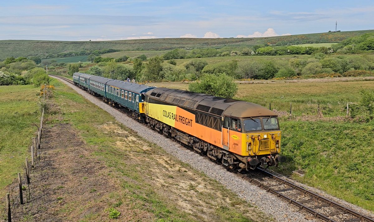 C56G (@c56g2) on Twitter photo Those who enjoyed the appearance of 56090 at the Swanage Railway diesel gala last week, remember you can now also sample 56094 & 56113 at the Severn Valley's spring diesel event which kicked off today.
Full event details:
svr.co.uk/event/spring-d…
<a href="/svrofficialsite/">Severn Valley Railway</a> <a href="/ColasRailUK/">Colas Rail UK</a> Those who enjoyed the appearance of 56090 at the Swanage Railway diesel gala last week, remember you can now also sample 56094 & 56113 at the Severn Valley's spring diesel event which kicked off today.
Full event details:
svr.co.uk/event/spring-d…
<a href="/svrofficialsite/">Severn Valley Railway</a> <a href="/ColasRailUK/">Colas Rail UK</a>