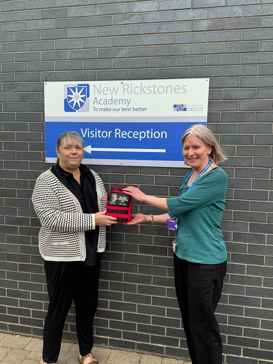 Julie Taylor Bcac The Liam Taylor Legacy Rip Fish (@julieta05742189) on Twitter photo Over to Rickstones Accademy #Witham today donating a bleed bag kindly funded by The Manor of Newland Lodge #Freemasons thankyou everyone involved Helping keep the community safe <a href="/Chappers2013/">Chappers πΎπ πββοΈ</a> <a href="/Essex_LL/">Jennifer Tolhurst</a> <a href="/essex_crime/">Essex Crime & Surrounding Areas.</a> <a href="/Hirst4EssexPFCC/">Roger Hirst - for Essex</a> <a href="/litisore/">Stu Hill weapon surrender</a> <a href="/ECFRS/">Essex Fire Service</a> <a href="/EssexPoliceUK/">Essex Police</a>
<a href="/BBCEssex/">BBC Essex</a> Over to Rickstones Accademy #Witham today donating a bleed bag kindly funded by The Manor of Newland Lodge #Freemasons thankyou everyone involved Helping keep the community safe <a href="/Chappers2013/">Chappers πΎπ πββοΈ</a> <a href="/Essex_LL/">Jennifer Tolhurst</a> <a href="/essex_crime/">Essex Crime & Surrounding Areas.</a> <a href="/Hirst4EssexPFCC/">Roger Hirst - for Essex</a> <a href="/litisore/">Stu Hill weapon surrender</a> <a href="/ECFRS/">Essex Fire Service</a> <a href="/EssexPoliceUK/">Essex Police</a>
<a href="/BBCEssex/">BBC Essex</a>