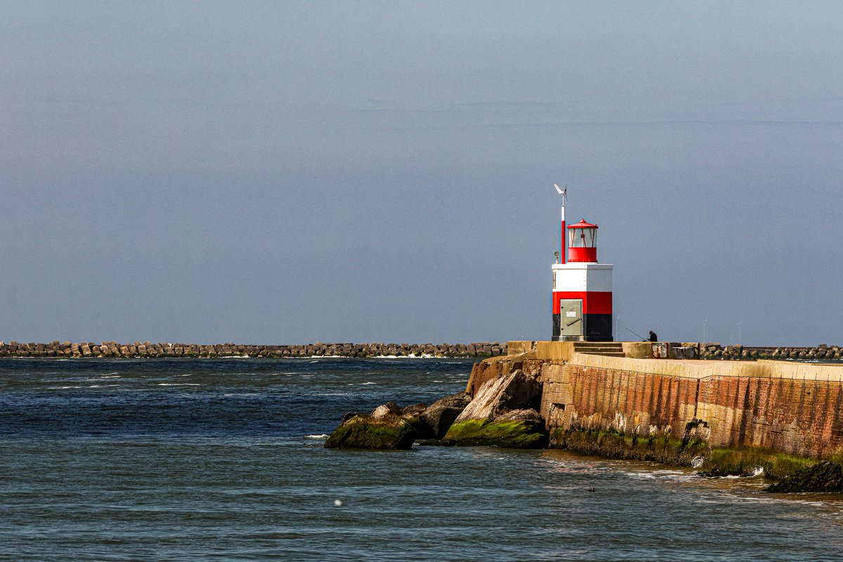 dinobreezy's tweet image. Good evening everyone,  i had a nice morning at the North Pier of Wijk aan Zee. Here&apos;s some shots 📸

#pier #wijkaanzee #noordpier #Sea #northsea #StormHour #Goodtimes #photography #canon