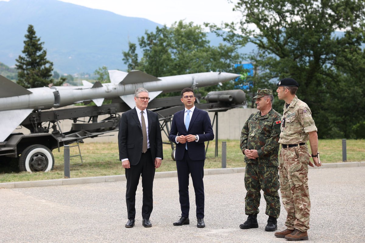 2/2 🇦🇱🇬🇧 Today, I had the honor of accompanying the British Prime Minister, <a href="/Keir_Starmer/">Keir Starmer</a> , during his visit to the Security &amp; Defense Innovation Center.

It was a moment to acknowledge and express appreciation 🫡 to the joint team of the 𝑹𝒆𝒈𝒊𝒎𝒆𝒏𝒕 𝒐𝒇 𝑺𝒑𝒆𝒄𝒊𝒂𝒍