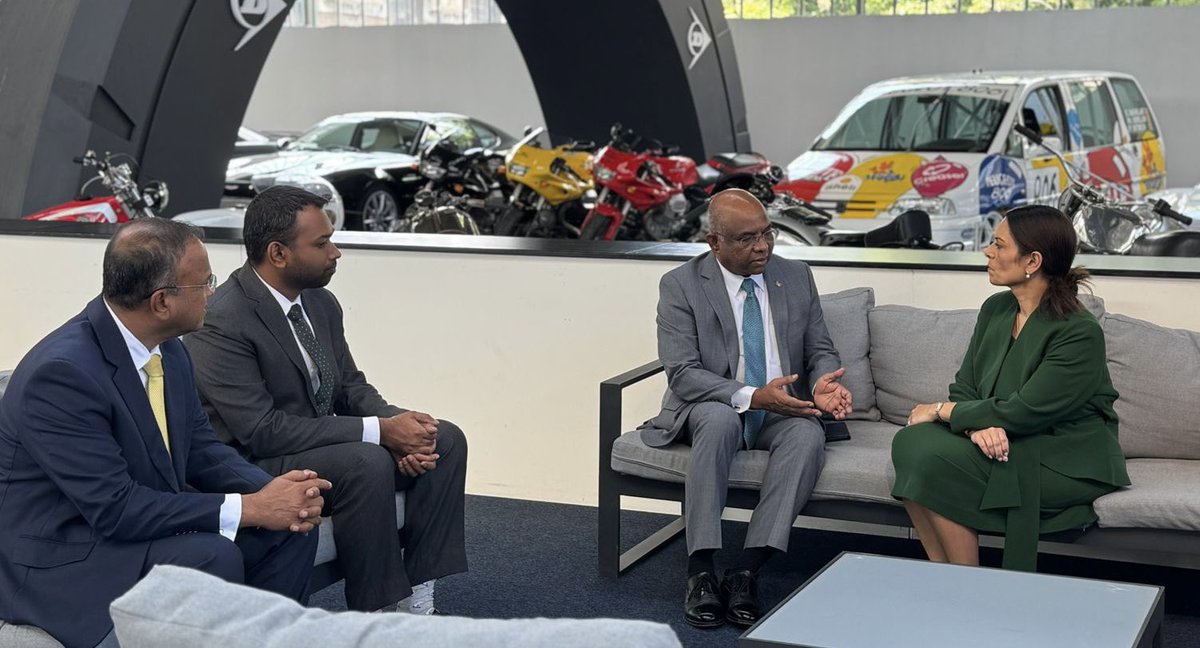 MDP Secretariat (@mdpsecretariat) on Twitter photo MDP President <a href="/abdulla_shahid/">Abdulla Shahid</a> met with UK Shadow Foreign Secretary on the sidelines of the <a href="/idualliance/">International Democracy Union</a> Forum in Brussels, and briefed her on the unfolding judicial crisis and erosion of constitutional checks and balances in the Maldives. MDP President <a href="/abdulla_shahid/">Abdulla Shahid</a> met with UK Shadow Foreign Secretary on the sidelines of the <a href="/idualliance/">International Democracy Union</a> Forum in Brussels, and briefed her on the unfolding judicial crisis and erosion of constitutional checks and balances in the Maldives.