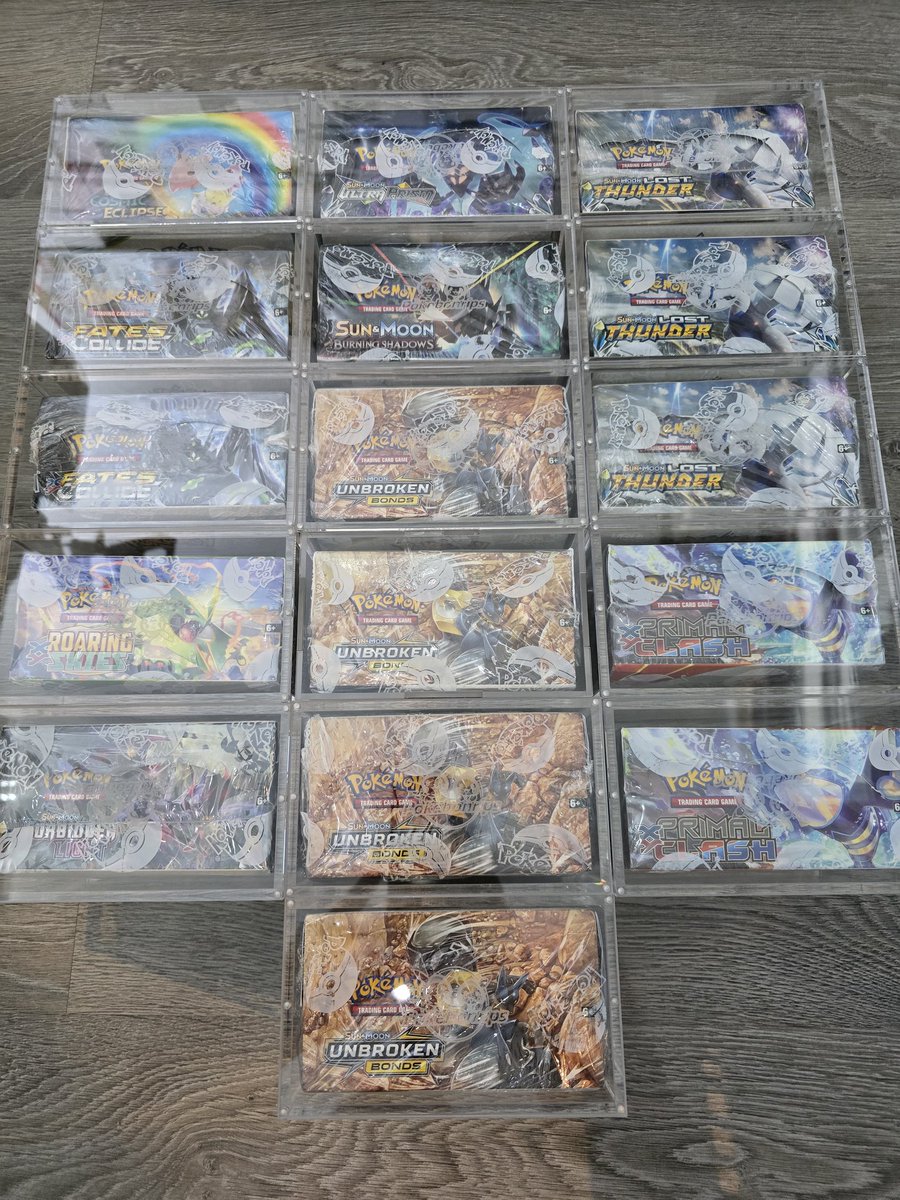 CharlyTraarbach's tweet image. Some Pokemon heat arrived this week! #SwordShield #UltraPrism #CosmicEclipse #UnbrokenBonds #LostThunder