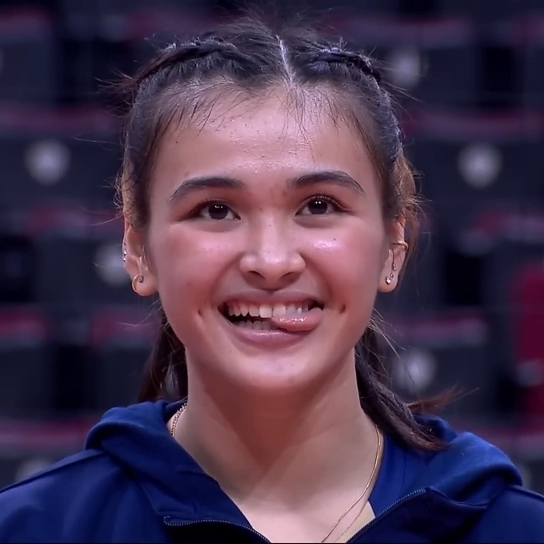Robenvind's tweet photo. do you guys realize how ICONIC you have to be to have an MVP award at the start and end of your UAAP career? not everyone can do that, she is beyond mother ☝🏻

— same same but different 💌
#UAAPSeason87 https://t.co/0GiGX1xfKb