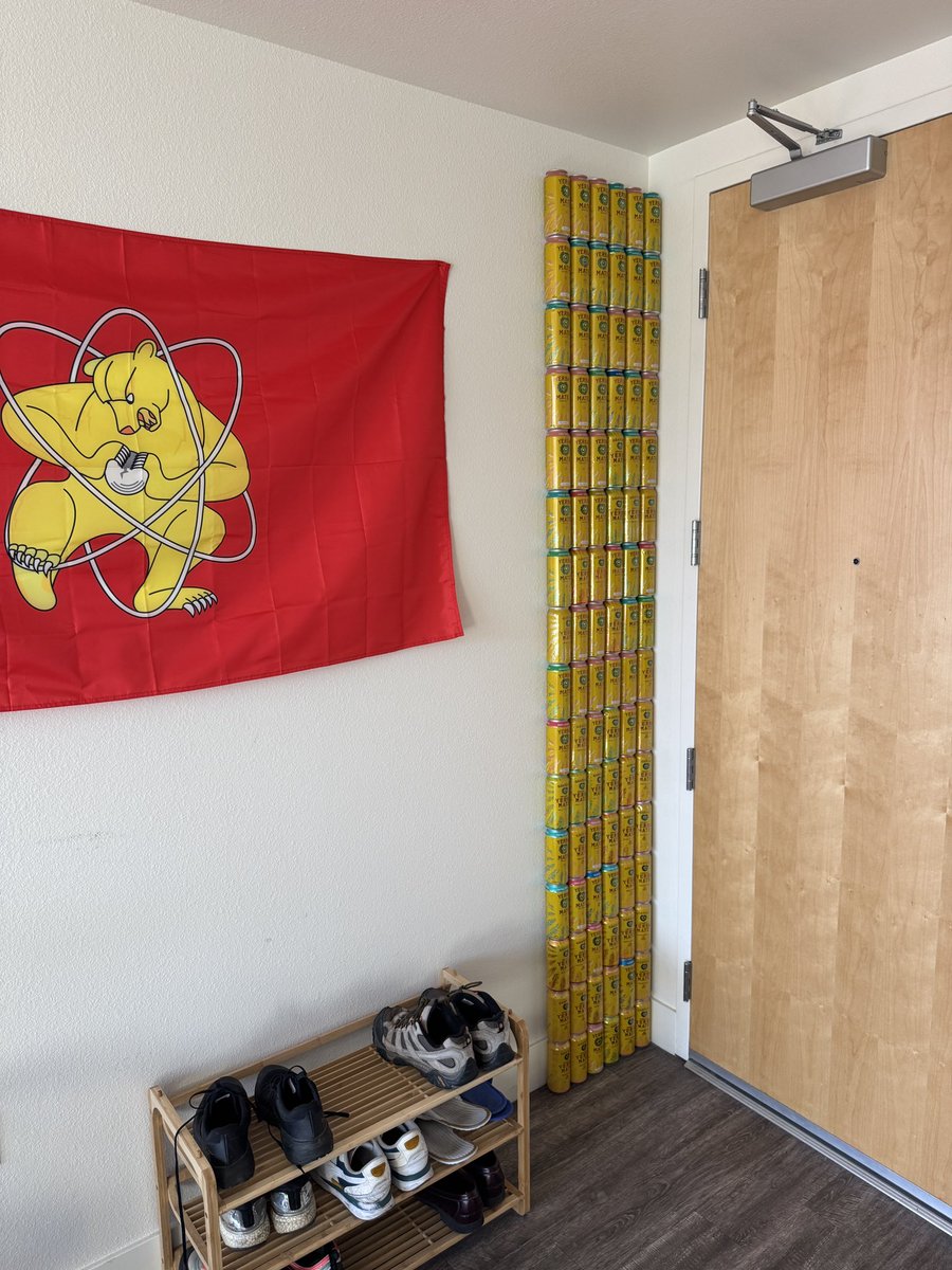 Kiran (e/๐) (@kirankling) on Twitter photo After much travel on my end, and a name change for <a href="/yerbamadre/">Yerba Madre</a> columns 4 and 5 are complete
I suppose my collection is now vintage #buildthewall After much travel on my end, and a name change for <a href="/yerbamadre/">Yerba Madre</a> columns 4 and 5 are complete
I suppose my collection is now vintage #buildthewall