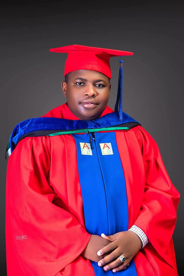 I extend my warmest birthday felicitations to my father and leader, Rt. Hon. Abdulmumini Mapindi (Durbin Ganye), on the joyous occasion of his 71st birthday.

As he continues to serve with distinction in both his political engagements and traditional responsibilities for the