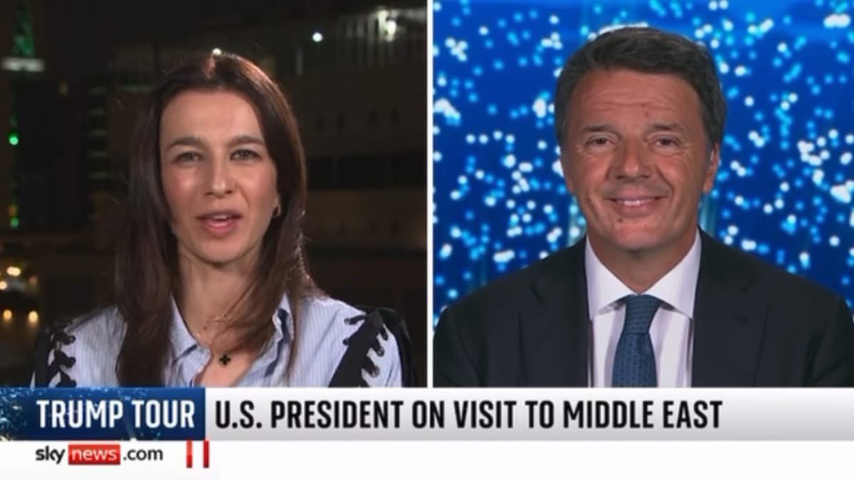 MPoltero's tweet photo. Complimenti a Matteo Renzi, ospite di Bloomberg e CNN.
Mentre in Italia si rincorrono le polemiche da talk show, lui discute tra Londra e Parigi il futuro dell’Europa.
Ha la visione per superare i confini e il coraggio per costruire il futuro. https://t.co/yCOKeAutq5