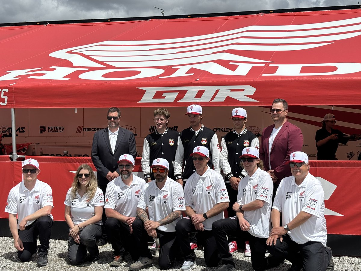 🇨🇦 Marshall Ferguson 🏈 (@tsn_marsh) on Twitter photo Thanks to <a href="/HondaMotoCA/">HondaMotoCA</a> for the invite to join <a href="/GDRhonda/">Honda GDR Fox Racing</a> 2025 launch yesterday over <a href="/GopherDunes/">Gopher Dunes</a>! Thanks to <a href="/HondaMotoCA/">HondaMotoCA</a> for the invite to join <a href="/GDRhonda/">Honda GDR Fox Racing</a> 2025 launch yesterday over <a href="/GopherDunes/">Gopher Dunes</a>!