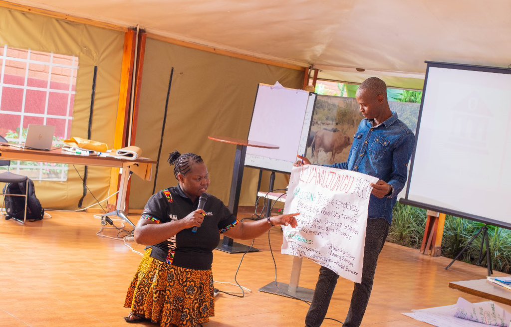 LftWUG's tweet image. Light For The World's Disability Inclusive Advisory Unit empowers 7 financial institutions in Mbarara through disability awareness trainings, promoting inclusive practices and accessible services.
Read more>> url-shortener.me/1BDD
#DisabilityInclusion #FinancialInclusion
