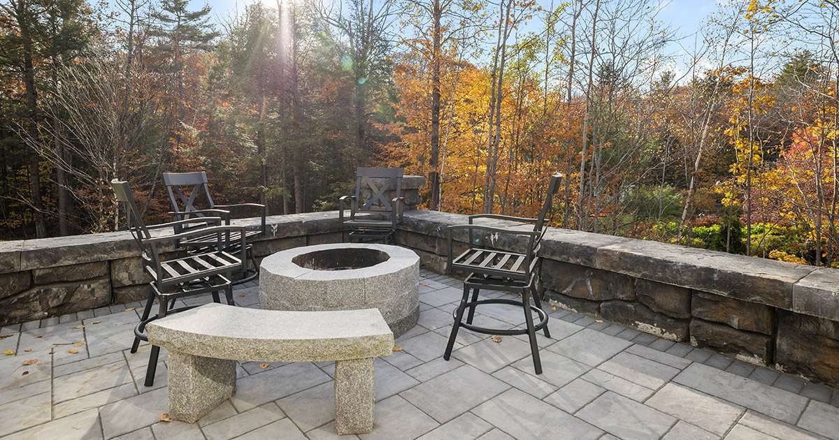 HomePROAnswers's tweet image. Turn your backyard into a dream patio!  Our guide to patio construction in MA covers permits, weatherproofing, &amp;amp; design inspiration. #DIY #OutdoorLiving #Massachusetts
homeproanswers.com/blog/patio-con…