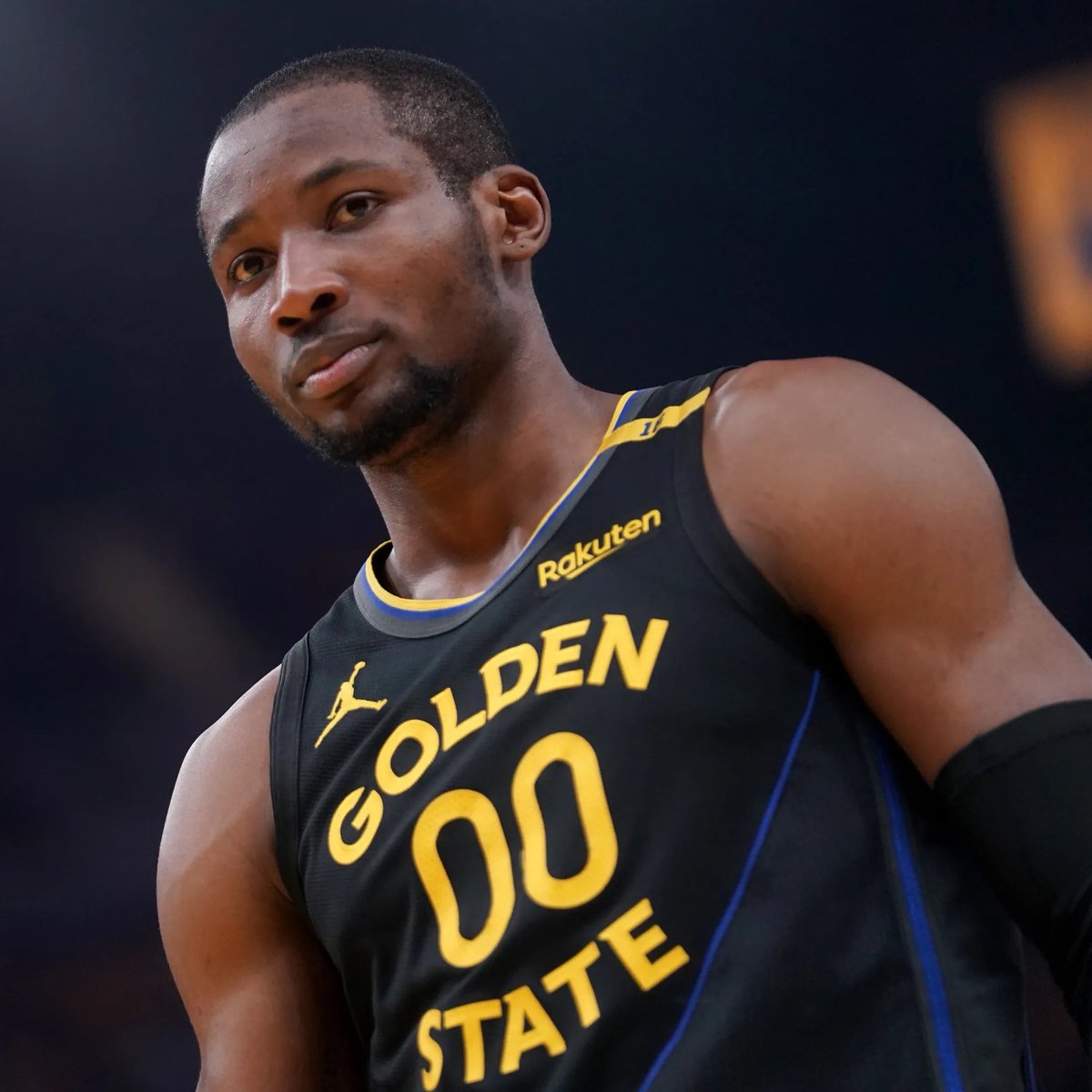 LegionHoops's tweet image. Jonathan Kuminga and the Warriors are expected to “explore sign-and-trade” scenarios, per @anthonyVslater.
(via @ThompsonScribe)
