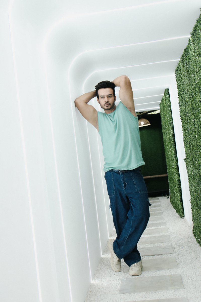 "From the ramp to the reel, I wear my journey with pride."

.
 #YashGera #ActorLife #ModelVibes #DJBeats #MumbaiChronicles