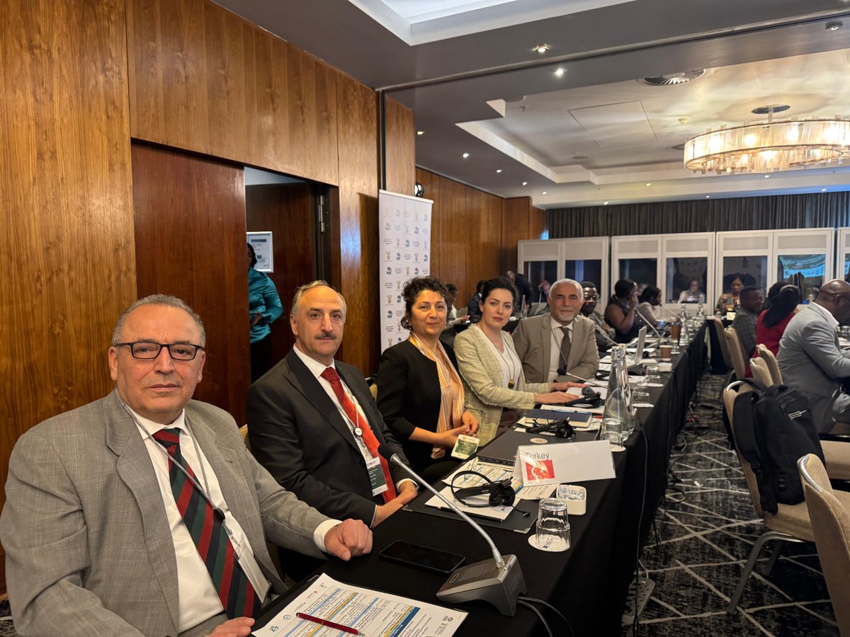 Çölleşme ve Erozyonla Mücadele Genel Müdürlüğü (@cemgovtr) on Twitter photo Arazi Tahribatının Dengelenmesi (ATD) Yaklaşımının Entegre Arazi Kullanım Planları, Politika ve Araçlarında Yer Bulması Çalıştayı (Global LDN – ILUP Inception Workshop) Johannesburg’da Gerçekleşti.
cem.csb.gov.tr/arazi-tahribat…
<a href="/UNCCD/">UN Land and Drought</a> Arazi Tahribatının Dengelenmesi (ATD) Yaklaşımının Entegre Arazi Kullanım Planları, Politika ve Araçlarında Yer Bulması Çalıştayı (Global LDN – ILUP Inception Workshop) Johannesburg’da Gerçekleşti.
cem.csb.gov.tr/arazi-tahribat…
<a href="/UNCCD/">UN Land and Drought</a>