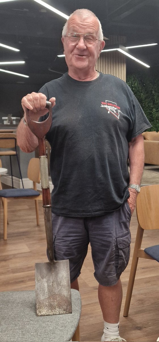 At today's Laticafe, ironically, on the anniversary of our last ever game at Springfield Park, Ron, with the spade that cut the first sod of the pitch, back in 1897 
#wafc