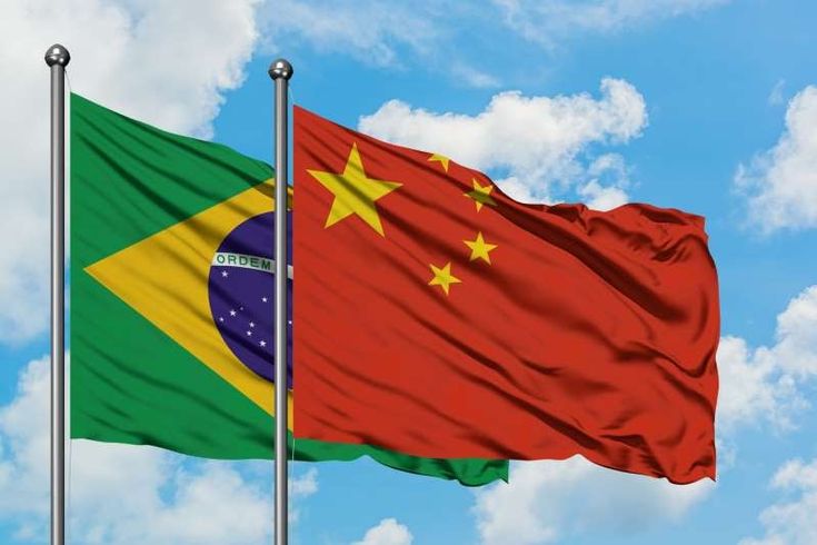 npomvtt's tweet photo. 🇧🇷🤝🇨🇳 A China anunciou que os brasileiros não precisarão de visto para entrar no país em viagens de até 30 dias. 

A medida começa em 1º de junho de 2024 e vai até maio de 2026, período de testes. O objetivo é aproximar os dois países e facilitar o turismo e os negócios entre Brasil e China.