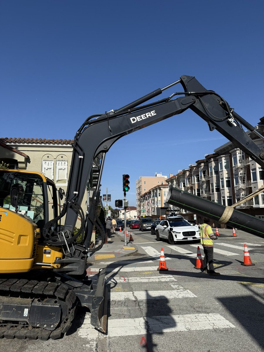 Annie Case (@anniecase1) on Twitter photo We had a good run of 10/10 trips, but even <a href="/Waymo/">Waymo</a> is no match for the cluster that is San Francisco road repair. Roadside assistance was “1 minute away” for 10 minutes.
Product market fit is having a 0/10 experience and knowing I’ll be right back in a Waymo this afternoon 🫶 We had a good run of 10/10 trips, but even <a href="/Waymo/">Waymo</a> is no match for the cluster that is San Francisco road repair. Roadside assistance was “1 minute away” for 10 minutes.
Product market fit is having a 0/10 experience and knowing I’ll be right back in a Waymo this afternoon 🫶