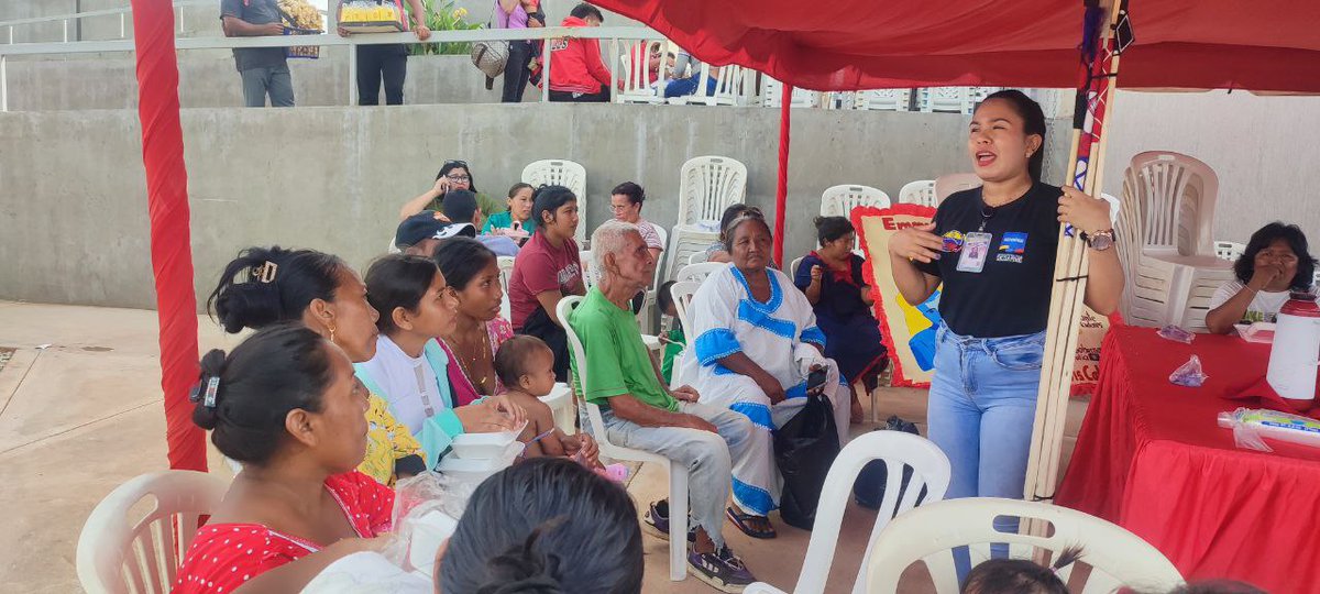 senadeszulia's tweet photo. En el Teatro Ana María Campos (Concha Acústica), ubicado en la parroquia Chiquinquirá de Maracaibo, el Servicio Nacional para el Desarme (SENADES) participó en el Encuentro Regional de Pueblos Indígenas en el Zulia, llevando un mensaje de prevención y concientización. https://t.co/VpKqEBW7Sz
