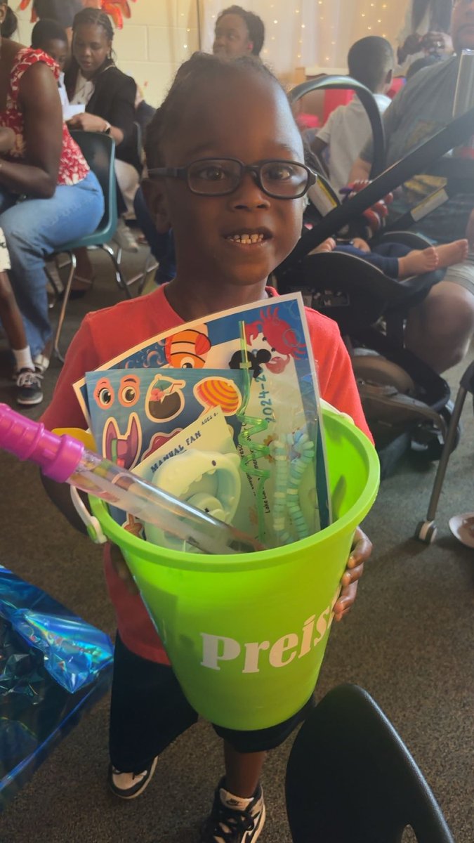 brittamcbride's tweet image. Just like that, my baby is no longer a preschooler. 💔🎓
Kindergarten here we come. 
To his incredible teachers: thank you for the love, patience, and magic you poured into every day. You’ve shaped his little heart forever. 💛
#PreschoolGraduation #GratefulParent