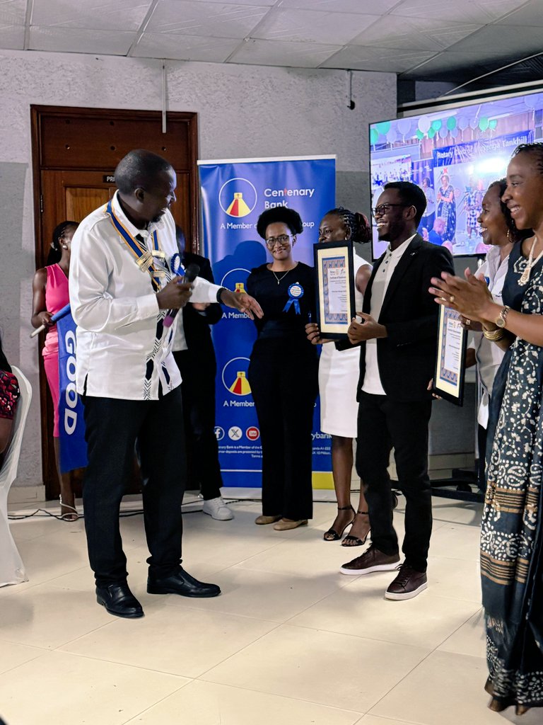 RotaryDistrict9214 tweet media
