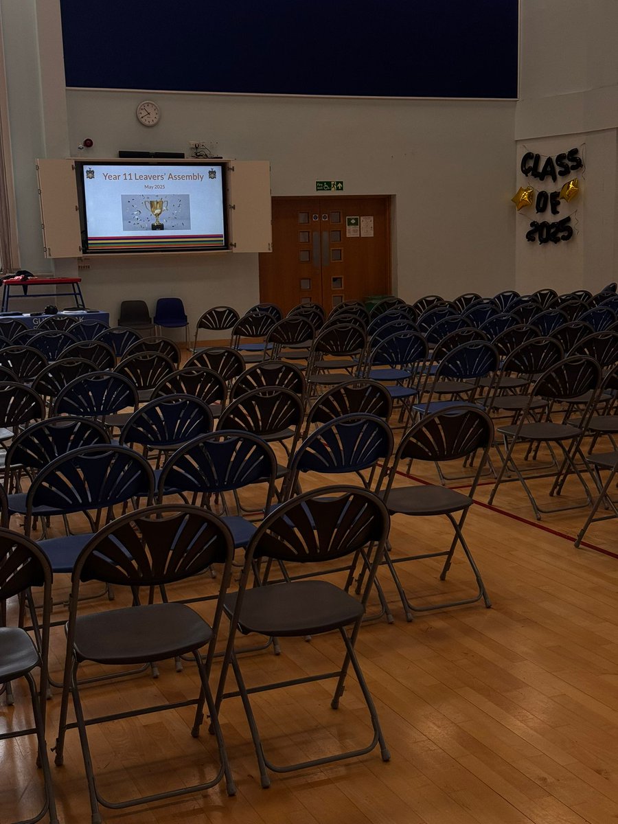 GNS_Academy's tweet photo. Wishing our amazing Year 11s the very best as they begin study leave and prepare for GCSEs. You’ve truly lived our SHARE values.🌟
#GNSASHAREValues #GCSE2025 #ProudOfYou https://t.co/BcZ5Hccgqb