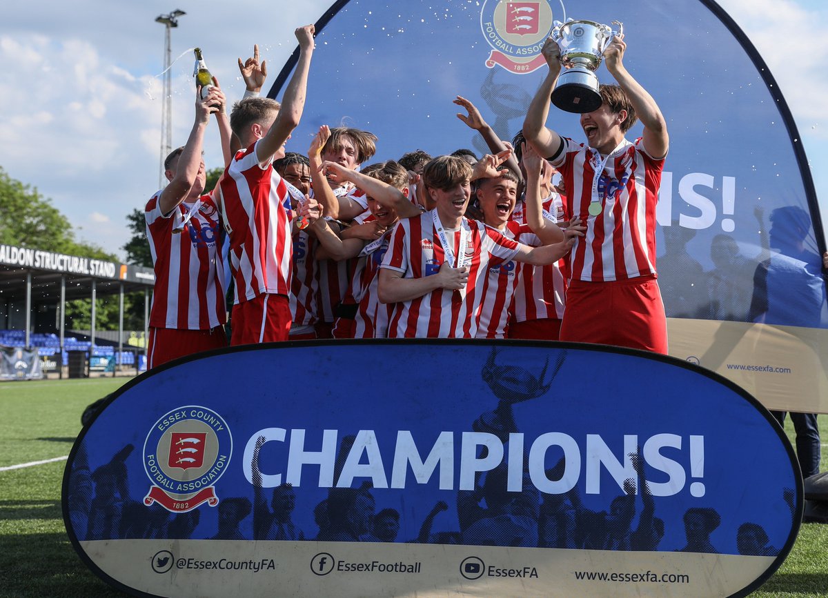 EssexCountyFA's tweet image. #CasselsUnder16sCup Final: Ben Coleman (@Bowerspitseafc): “We’ve played them a number of times over the years [@LevelsFc]. Terry’s [Bobie-Agyekum, Assistant Coach] got a great little bunch there and they are an aggressive side, but they play and they’re a good side.”…