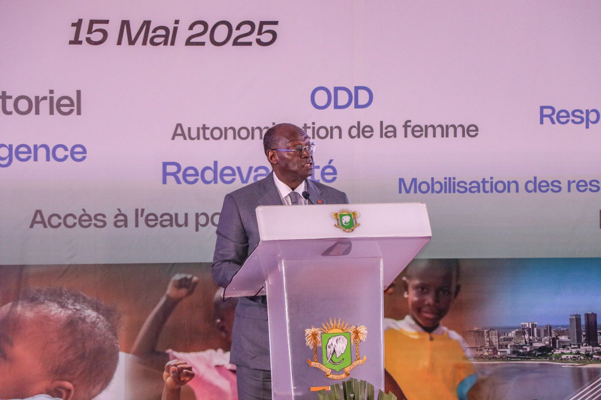 Ensemble pour la nutrition.
L’OMS, à travers le bureau régional <a href="/AFRO/">AFRO✨</a> &amp; le bureau @OmsCotedIvoire🇨🇮, soutient activement la table ronde de mobilisation des ressources organisée par la #CotedIvoire, pour concrétiser son Plan multisectoriel de Nutrition.
#NutritionPourTous #OMS