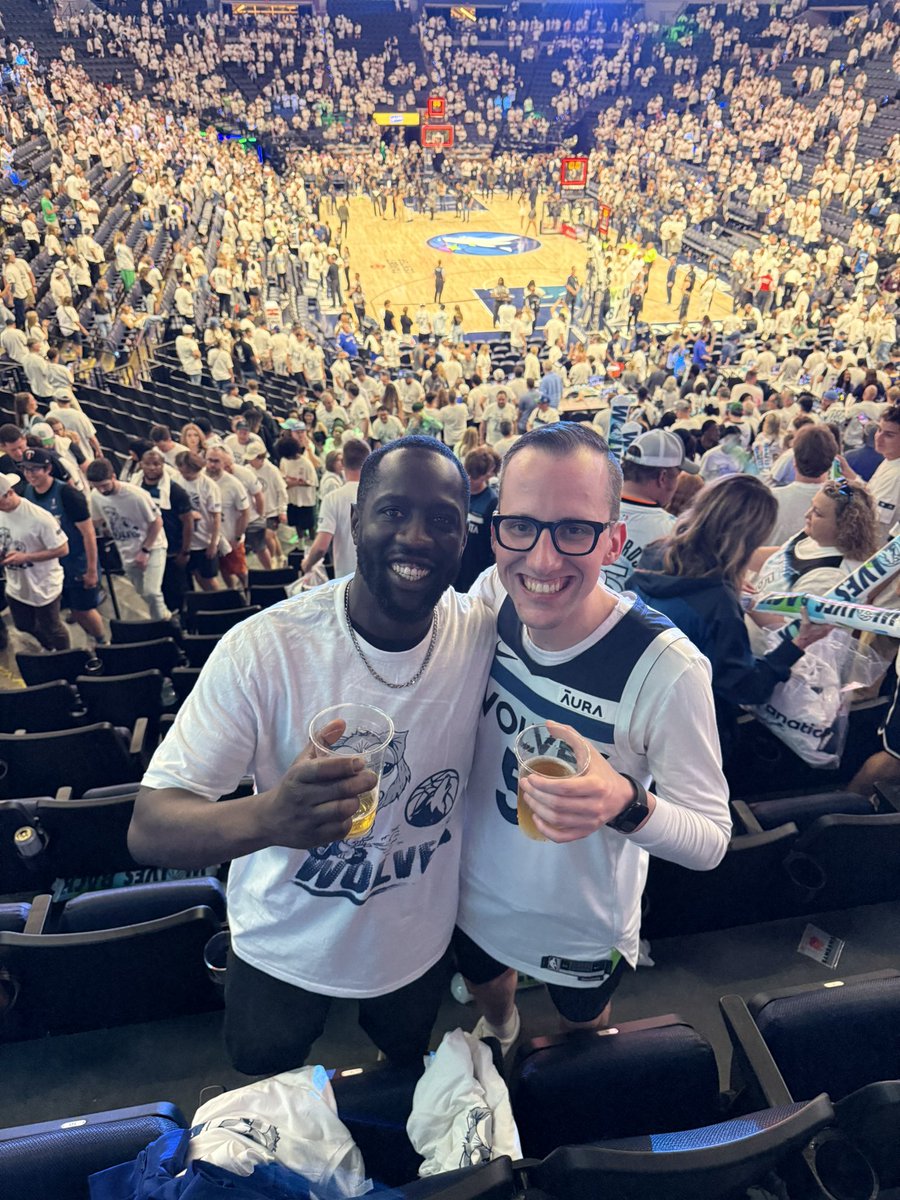 EPfromtheEP's tweet photo. @Timberwolves https://t.co/efwyNtaeeo