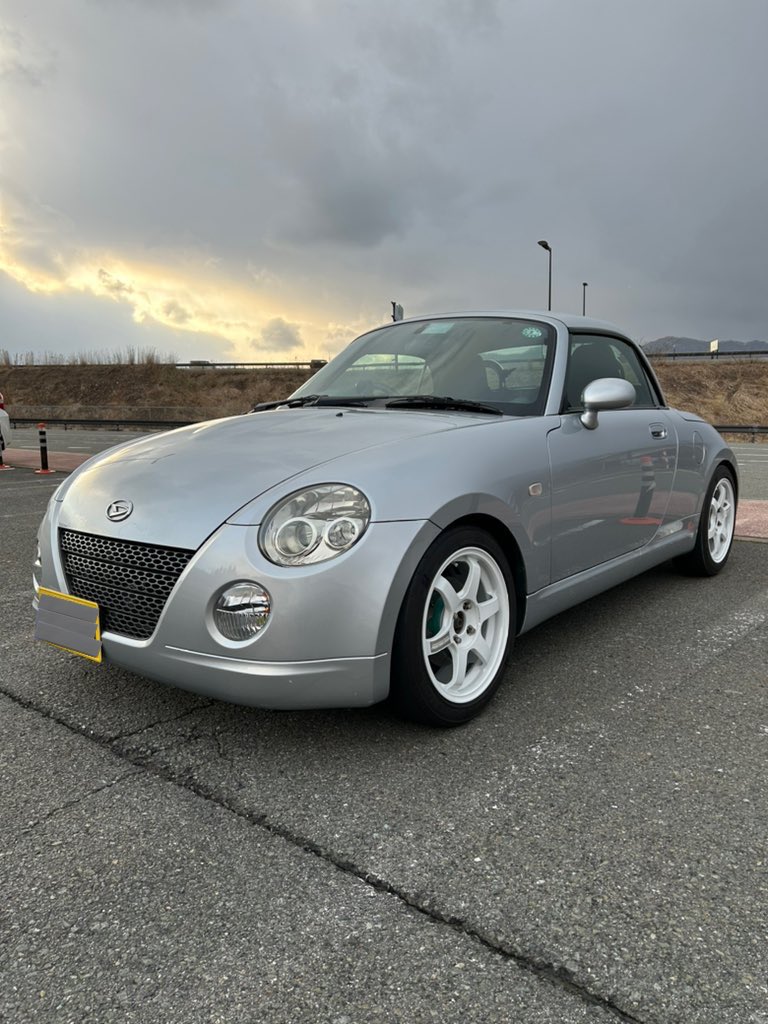#私の推しホイール
 Buddy club P1 Racing 15in 5.5j＋42
SSR type-c 14in 6j＋38
RAYS Volk Racing TE37 Gravel Ⅱ 15in 6j＋40

type-cだけはレベチで軽い