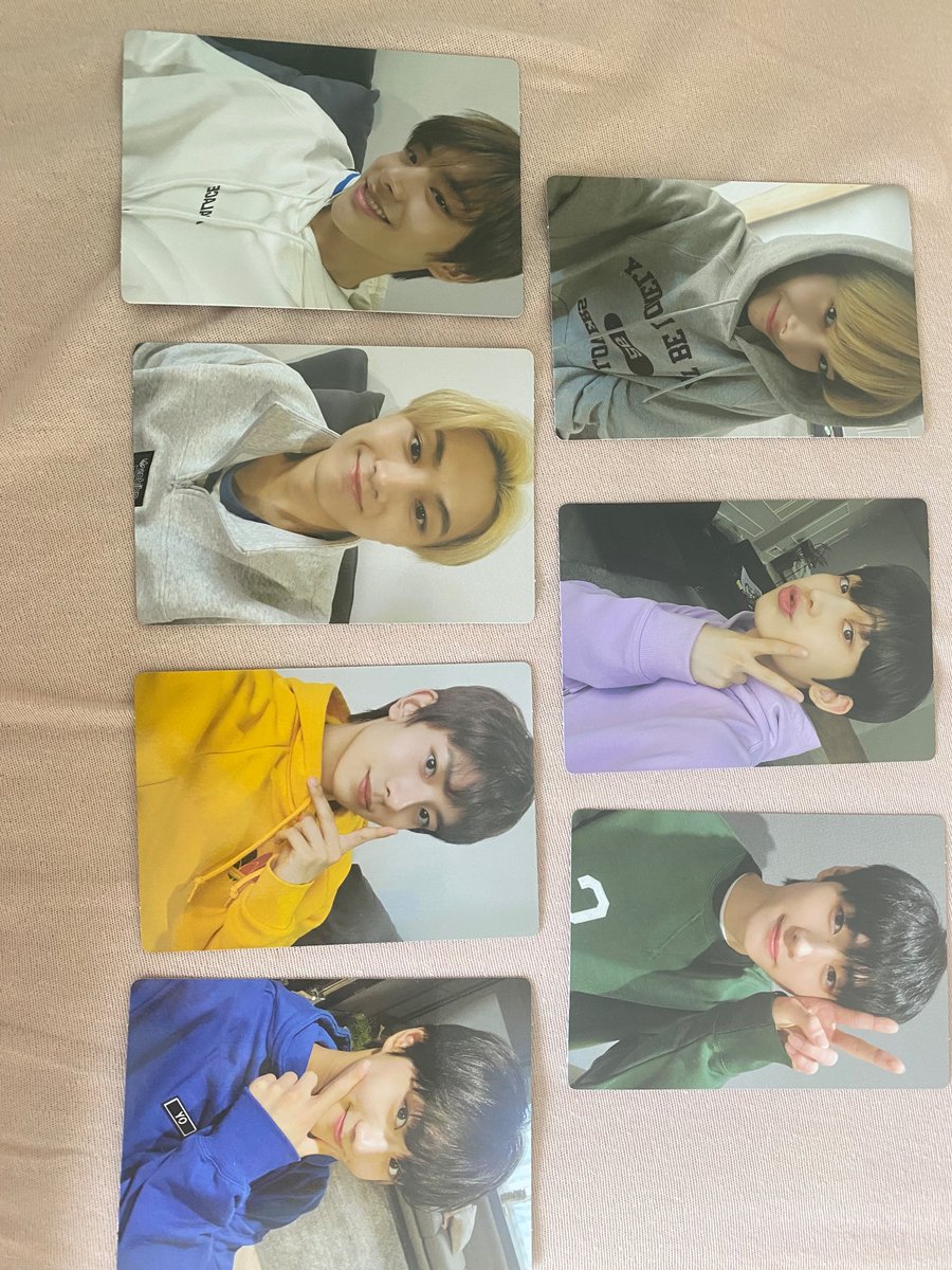 0420cart's tweet photo. vendo! enhypen

photocards do membership - 50 cada 
postcards - 8 reais cada 

sem frete. 🩷 (mas é baratinho) https://t.co/fW3TFwaeqE