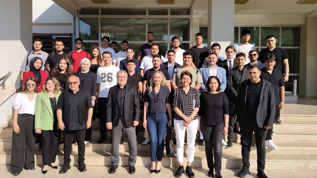 nafiye_07's tweet photo. Bitirme Çalışması Dersi kapsamında öğrenci seminerlerimizi tamamladık. Başarılı sunumlarından dolayı çalışma ekibimiz Kayhan, Ali Gökberk ve Serdar’a teşekkürler ✨ https://t.co/06ASHXqkwp