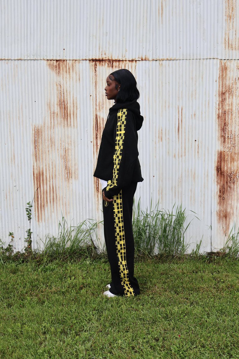 bigcymps's tweet photo. Typing memories somewhere between Red and Green in the Gold Coast. 
MOTHERLAND SS25 

Drop 1 on @__yellowstudio__ 
Available on the website 
https://t.co/7bz30TRhFJ

Instagram @__yellowstudio__ https://t.co/P2VMauNqKF