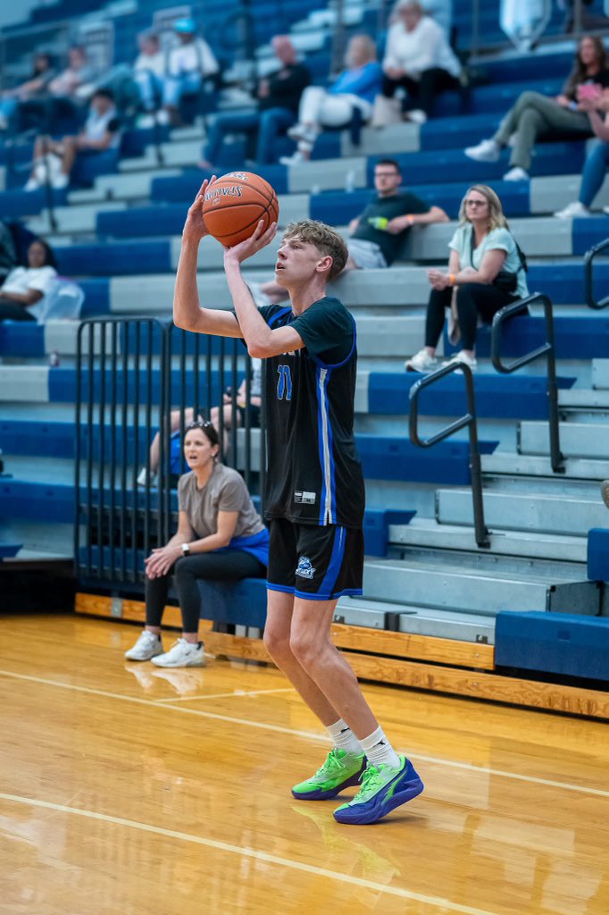 Kentucky Basketball Club (KY) (@kyballclubpro16) on Twitter photo 2028 6’4 <a href="/bryce_vernon24/">Bryce Vernon</a> (Taylor Co HS)
<a href="/PRO16League/">PRO16/NXTPRO League</a> Live Period Schedule
- BIG TIME Shooter😓
- can play multiple positions
- skilled
One of the most underrated guys in 2028 KY
Wichita , KS we are LIVE!! 2028 6’4 <a href="/bryce_vernon24/">Bryce Vernon</a> (Taylor Co HS)
<a href="/PRO16League/">PRO16/NXTPRO League</a> Live Period Schedule
- BIG TIME Shooter😓
- can play multiple positions
- skilled
One of the most underrated guys in 2028 KY
Wichita , KS we are LIVE!!