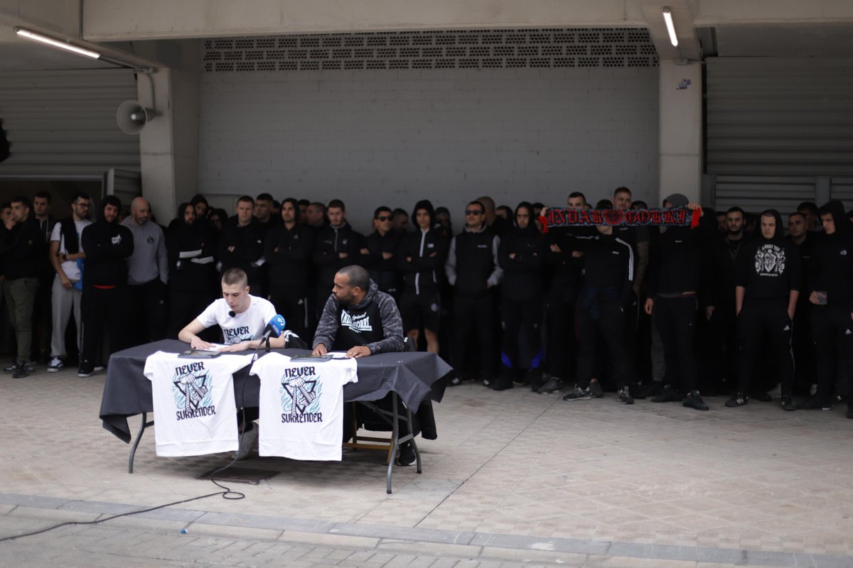 60.000 euroko isuna Indar Gorriri, sionismoaren aurkako mezu batengatik

"Weissman kanpora, sionismo-faxismoa suntsitu" idatzi zuen sarean, palestinarrak erailtzeko deia egin baitzuen Granadako jokalari sionistak

<a href="/19IndarGorri87/">INDAR GORRI</a> 

🔗 gedar.eus/aktualitatea/6…