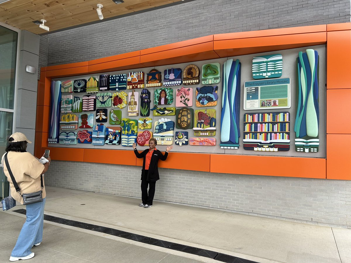 KathsBurgess's tweet image. I love a library opening! #AllThingsFrayser @CityOfMemphis