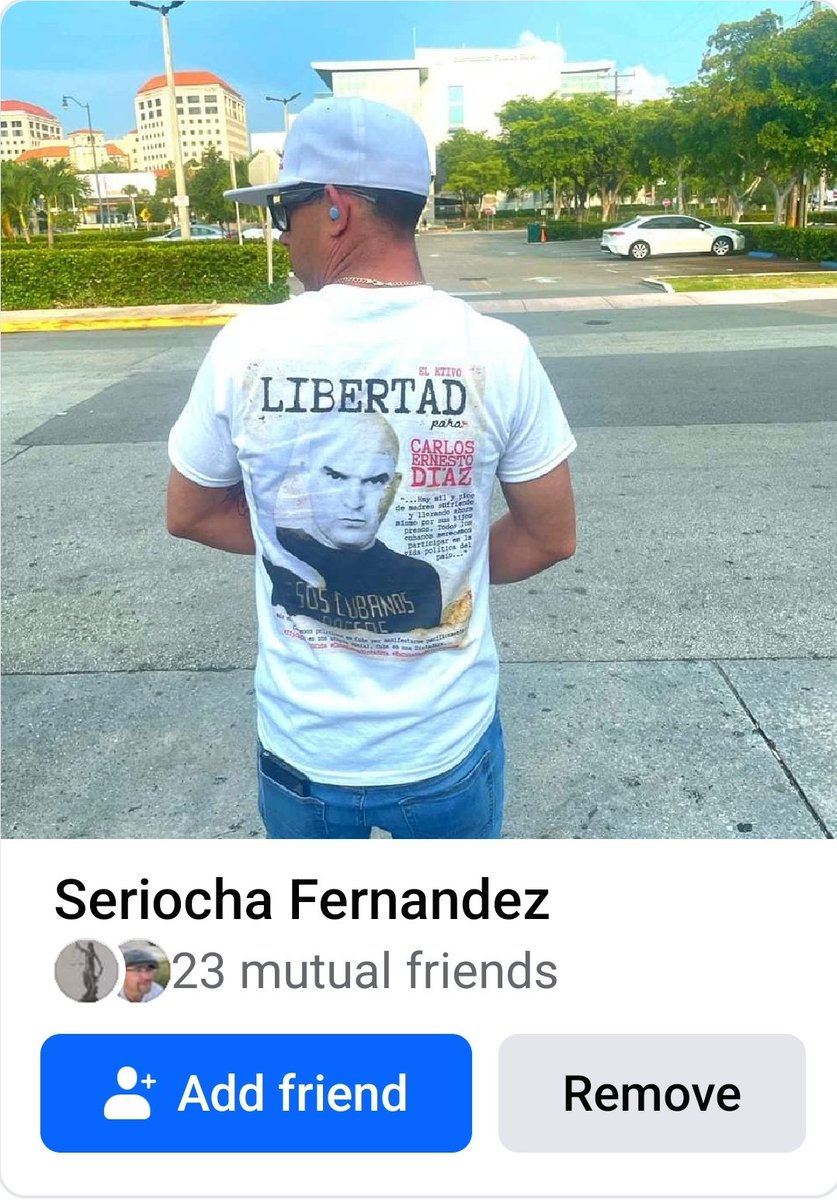 Fueg0yCandel4's tweet photo. Mi teléfono me recuerda que un 15 de Mayo pero del 2024 "El Tanke" llevaba orgullosamente un pullover del #Chivaton de #Ktivo https://t.co/Si2OmKMt26