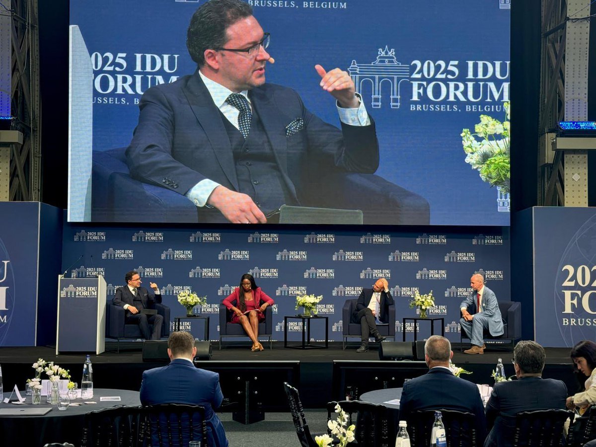 DanielMitov's tweet image. I spoke at @idualliance in Brussels on Europe's migration crisis. βWho comes, who stays, who pays? Fixing Europeβs immigration systemβ. Respect means that those who come to Europe must not only be given protection - they must be expected to contribute.