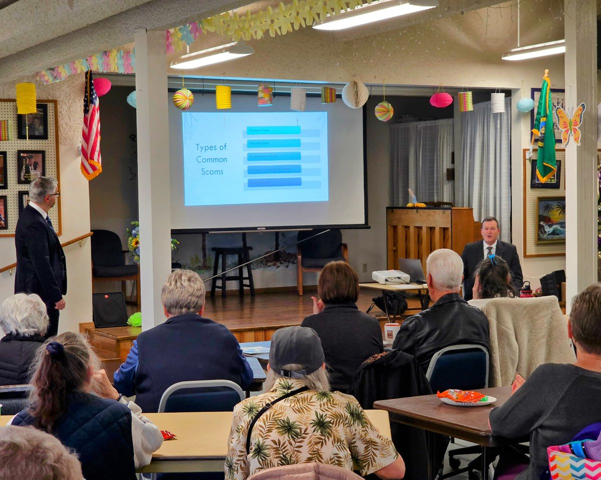 CoughlinCouncil's tweet photo. Grateful to our #Bremerton Police Detectives for leading a workshop at the Manette Senior Center on how to spot scams and online fraud. Their work helps protect our community — and too often goes unrecognized.

#BremertonWA #CommunitySafety #ScamPrevention #CrimePrevention https://t.co/JWYdYTciOS