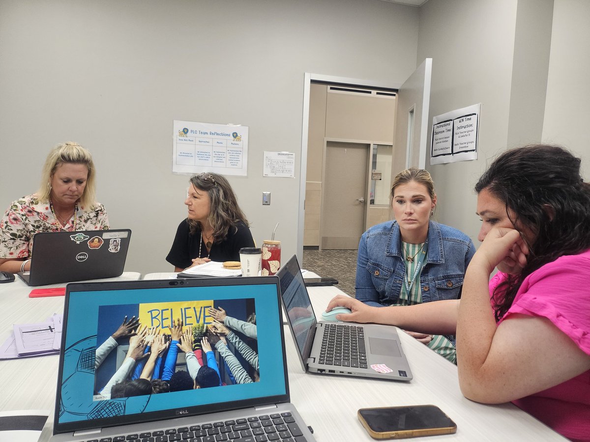 Samantha Moss tweet media