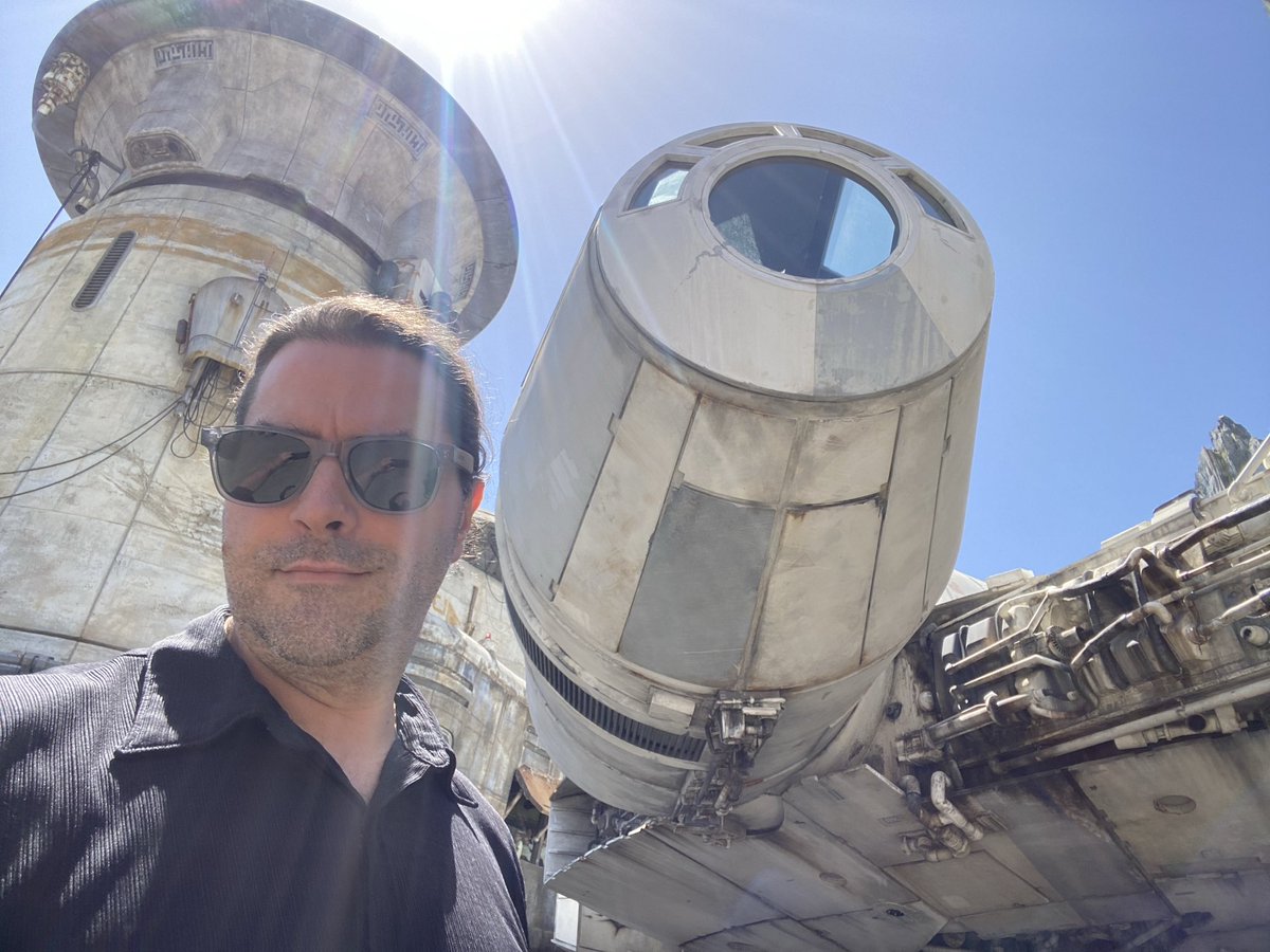 SMKP_Films's tweet image. Found my ride. #MilleniumFalcon