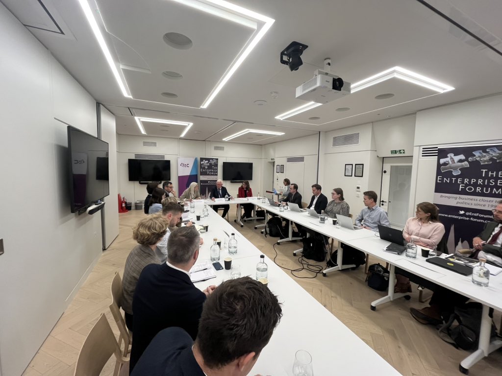 EntForumUK's tweet image. A huge thank you to @DianaJohnsonMP, Minister of State for Policing and Crime Prevention for joining @EntForumUK and @the_brc members today to discuss the Crime and Policing Bill and specifically “Tackling Retail Crime”. And thank you to our kind hosts @the_brc.