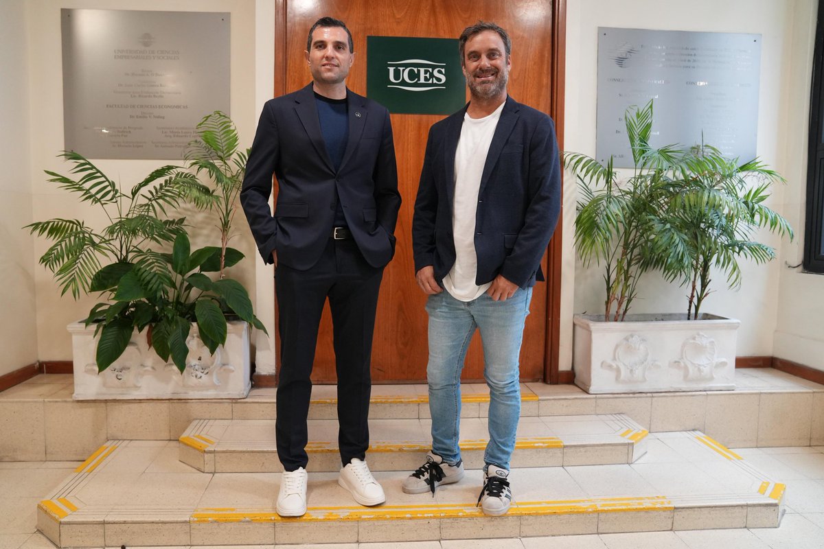 Leandro Petersen tweet media